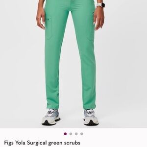 Figs Yola Green  scrubs size small.
